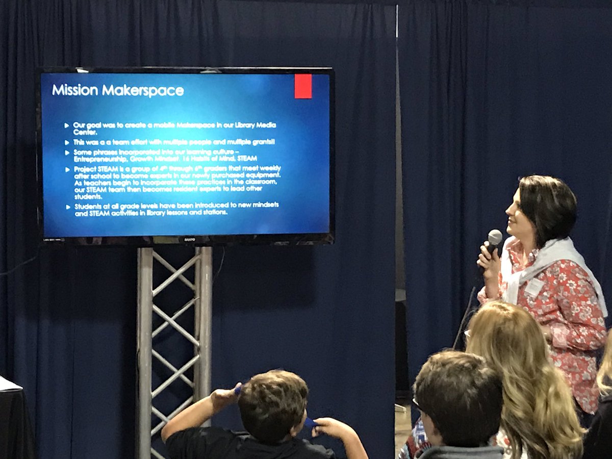 NetworkPlumber's tweet image. Pikeville Ind. Christina Howard presenting at KVEC #FIRESummit2019.