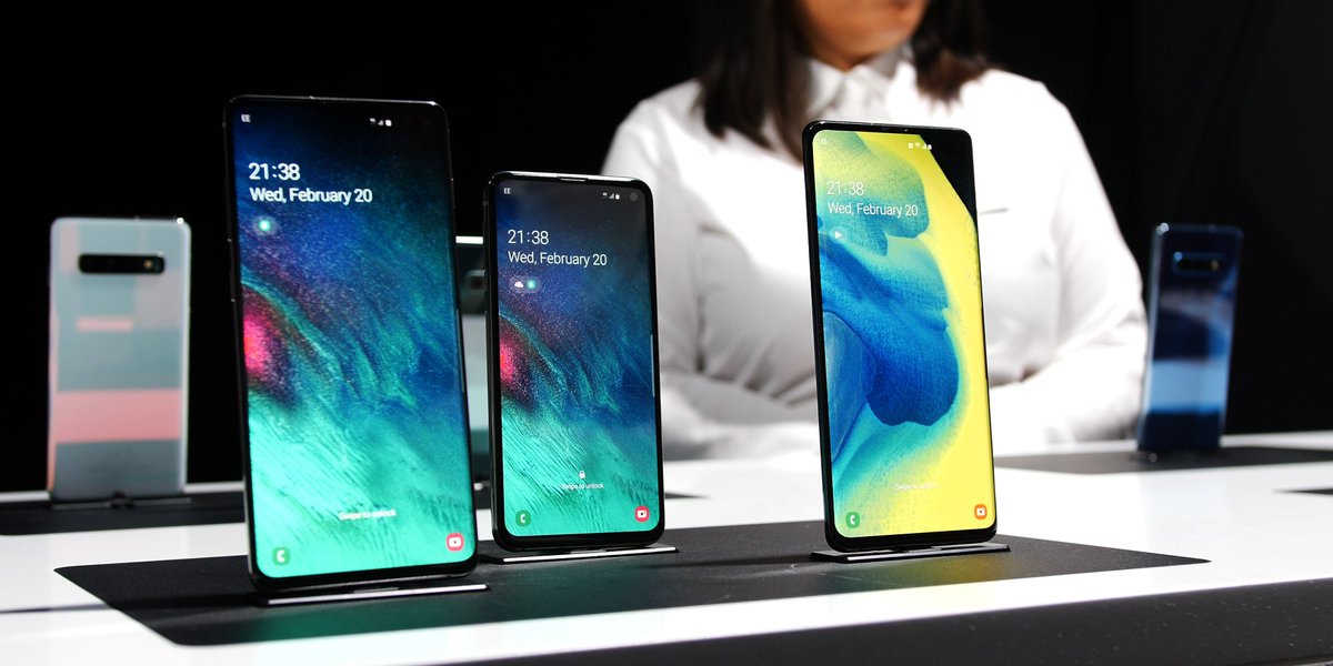 stufflistings's tweet photo. Samsung Galaxy Note 10 to have a Pro variant, first time in the history of Note series #gadgets #Samsungdevices #smartphones #android #Android13 #androidbaru #androidoriginal #androidmurah #androidcharger #androidwallpaper #androidvirus #Androidapplicatio https://t.co/x2ENShJKGw https://t.co/E8uV9qOkzB