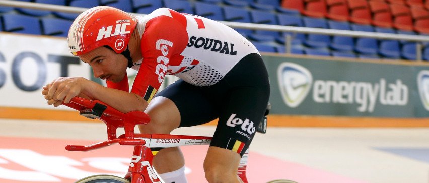 Geschafft! Victor Campenaerts hat Bradley Wiggins den Stundenweltrekord abgejagt und in 60 Minuten erstmals mehr als 55 Kilometer absolviert!
https://www.radsport-news.com/sport/sportnews_114609.htm …