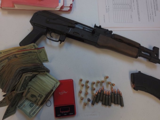 View image on Twitter