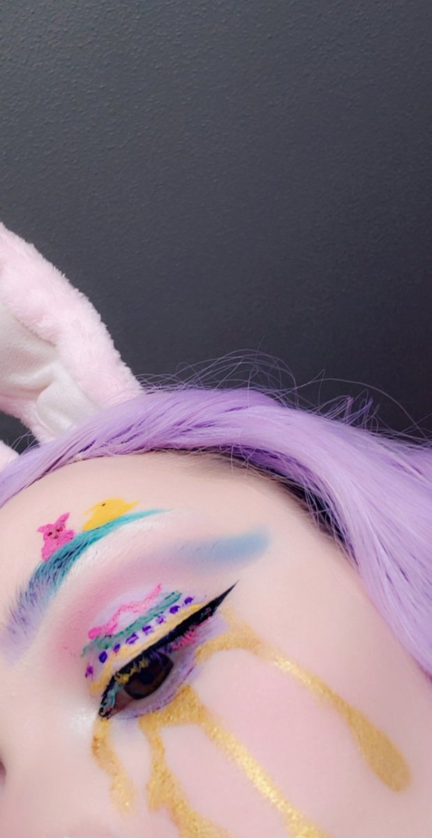 EufieBunnieNSFW's tweet photo. Hoppy Easter! This turned out a lil messy, but im pretty happy with it still! Using @JeffreeStar #EqualityLipBundle and #FirstClassLiquidLipstick! #bunny #cute #MOTD #Easter #peeps https://t.co/W9T0dzWLdn