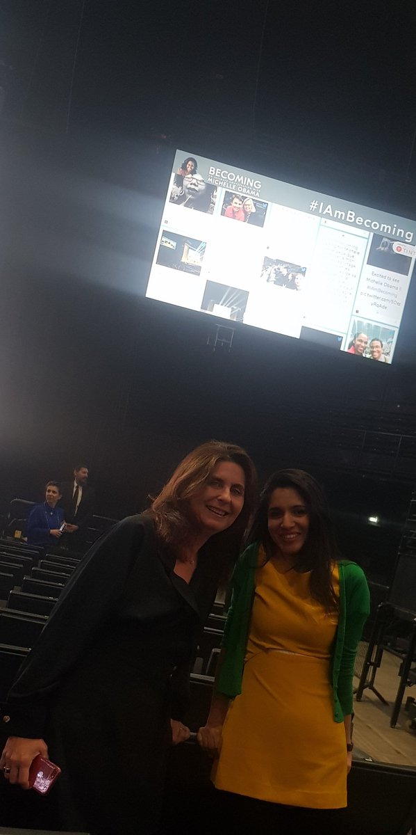 AliouaRayane1's tweet photo. Waiting for the first lady #MO2019CJD #IAmBecoming #Paris @MichelleObama @SDRoy1 https://t.co/XJnKl0JQQR