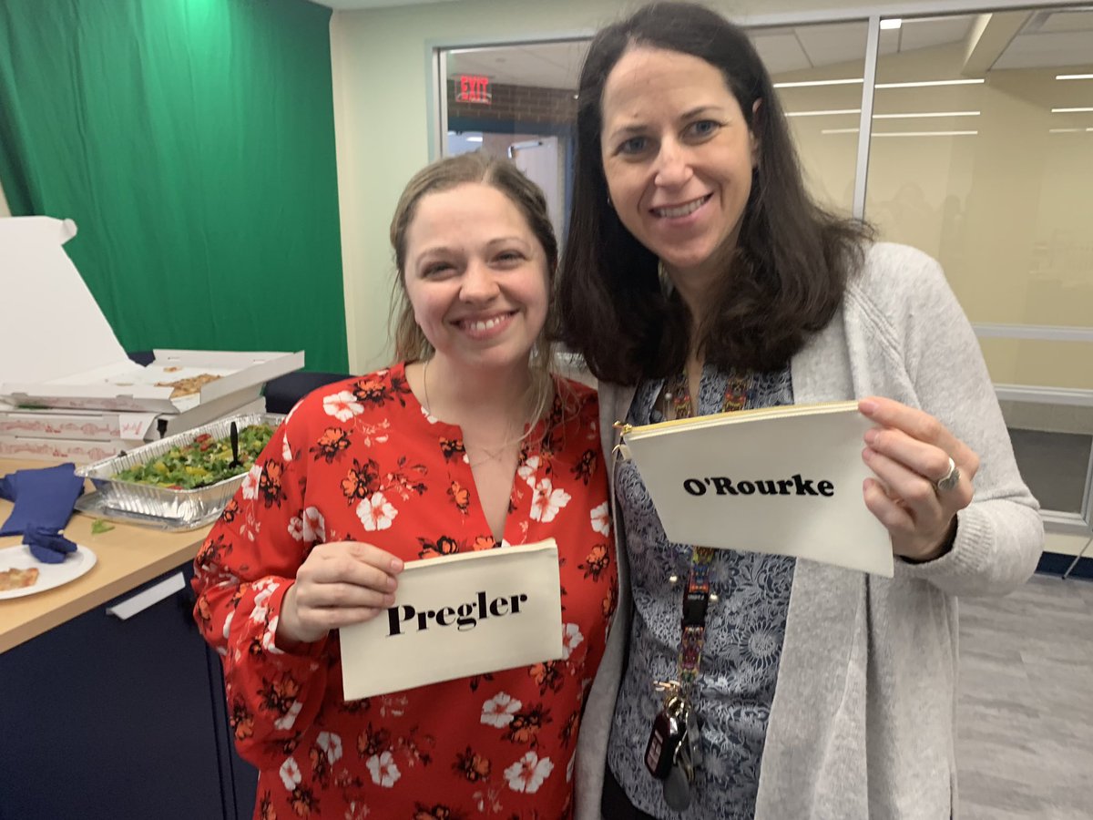 asmusj's tweet photo. Lunch and Learn #leydenpride makerspace faculty are the best! Take a look at what the #makersquad taught their teachers! https://t.co/1gQ6apB4tH