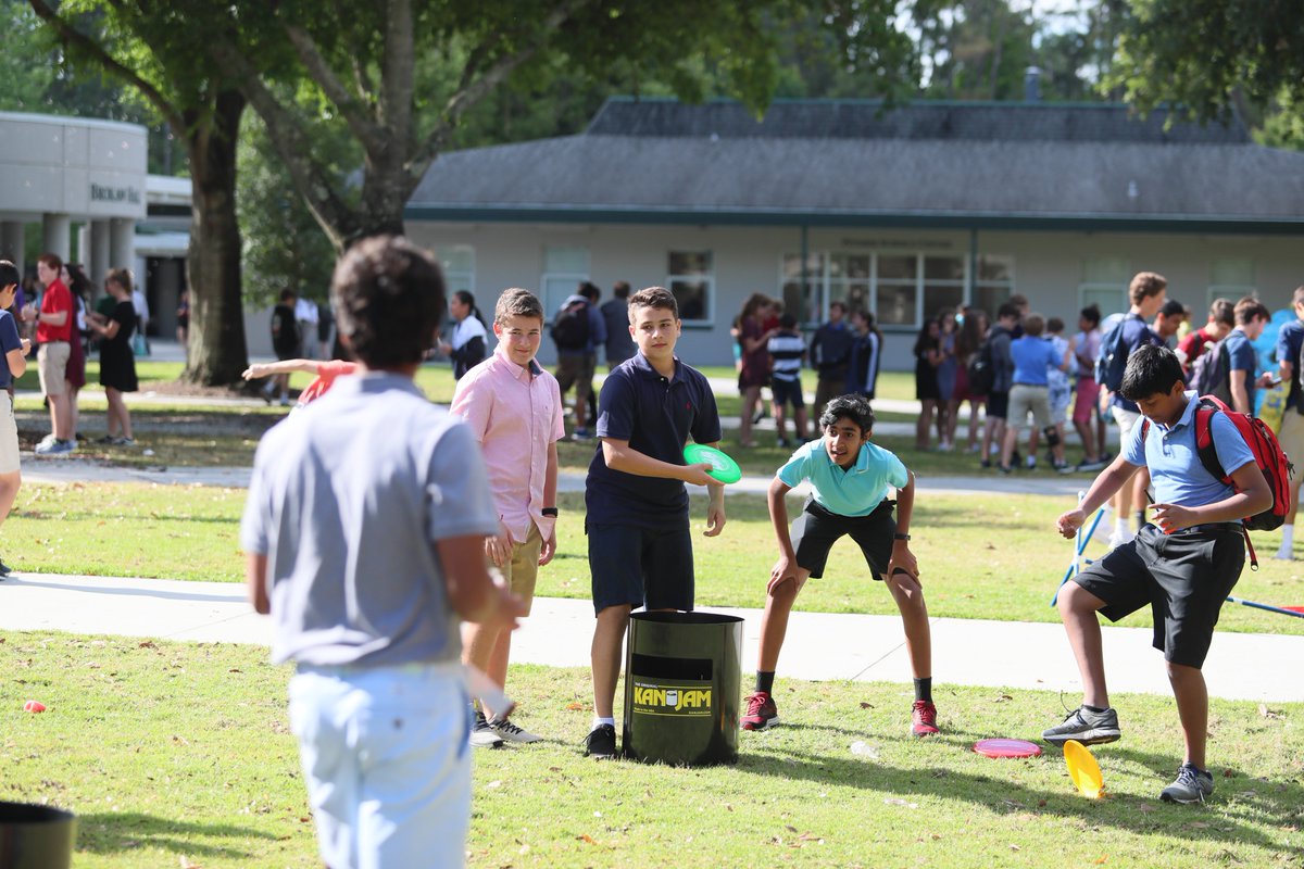 TrinityPrepFL's tweet photo. Thank you, TPO, for yesterday's bubbly #SaintStop! https://t.co/gKTkZ5j7wA