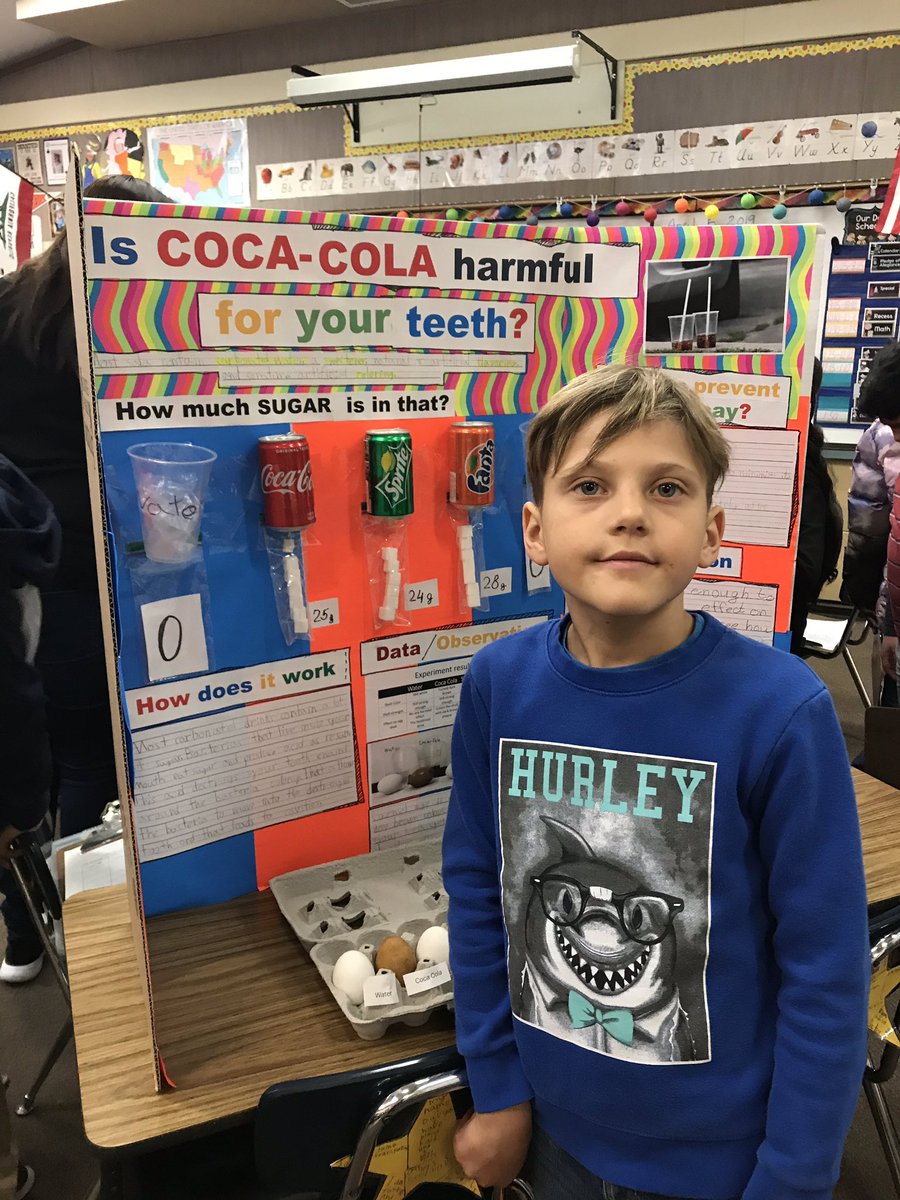 Country Lane tweet media