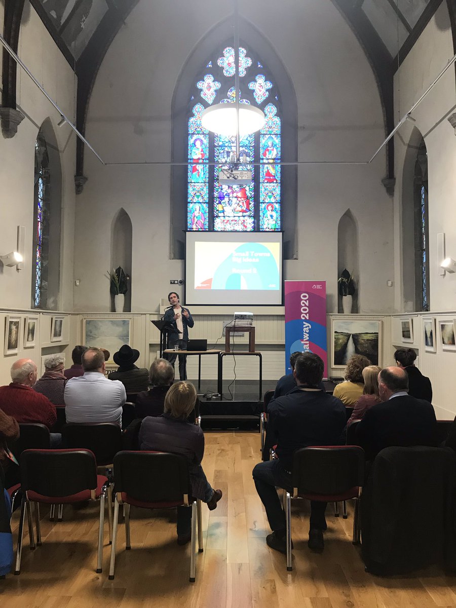 EDBallinasloe's tweet photo. Just kicking off @galway2020 #SmallTownBigIdeas meeting. Don’t forgot to check out our #ThisTimeImVoting stand with lots of info about #EUElections2019 24 May @EPinIreland @eurireland @emireland #BeAWaveMaker https://t.co/YzytpLh7Rw