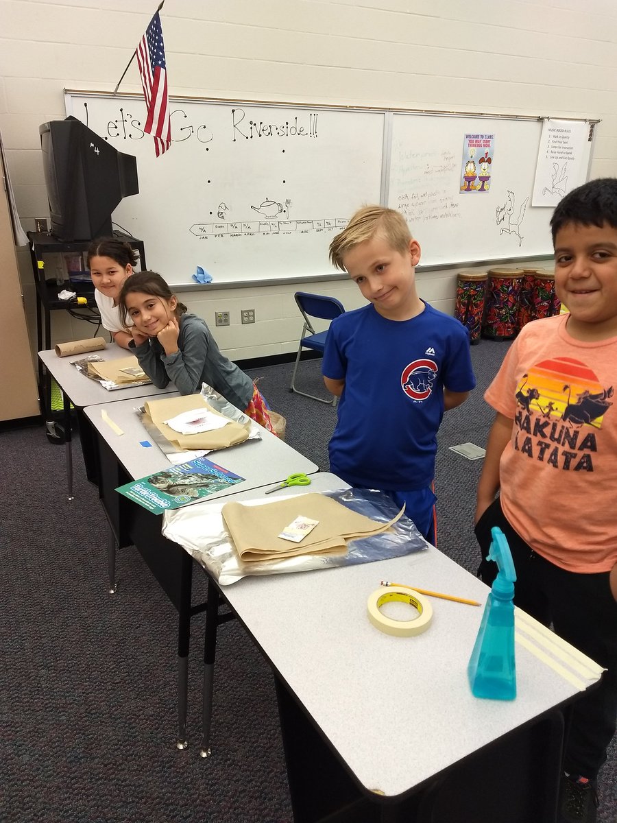 gccsadvanced's tweet image. #GCCSPRIDE being displayed during #STEM investigation. So proud of the drive to learn and the colleaguiality consistently displayed by this #riversideorange group.