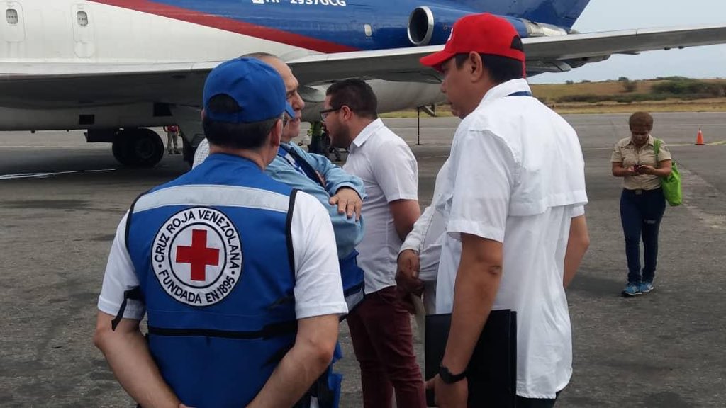 AlMomento - Gobierno (interino) de Juan Guaidó - Página 17 D4SzxV0WwAIowa7