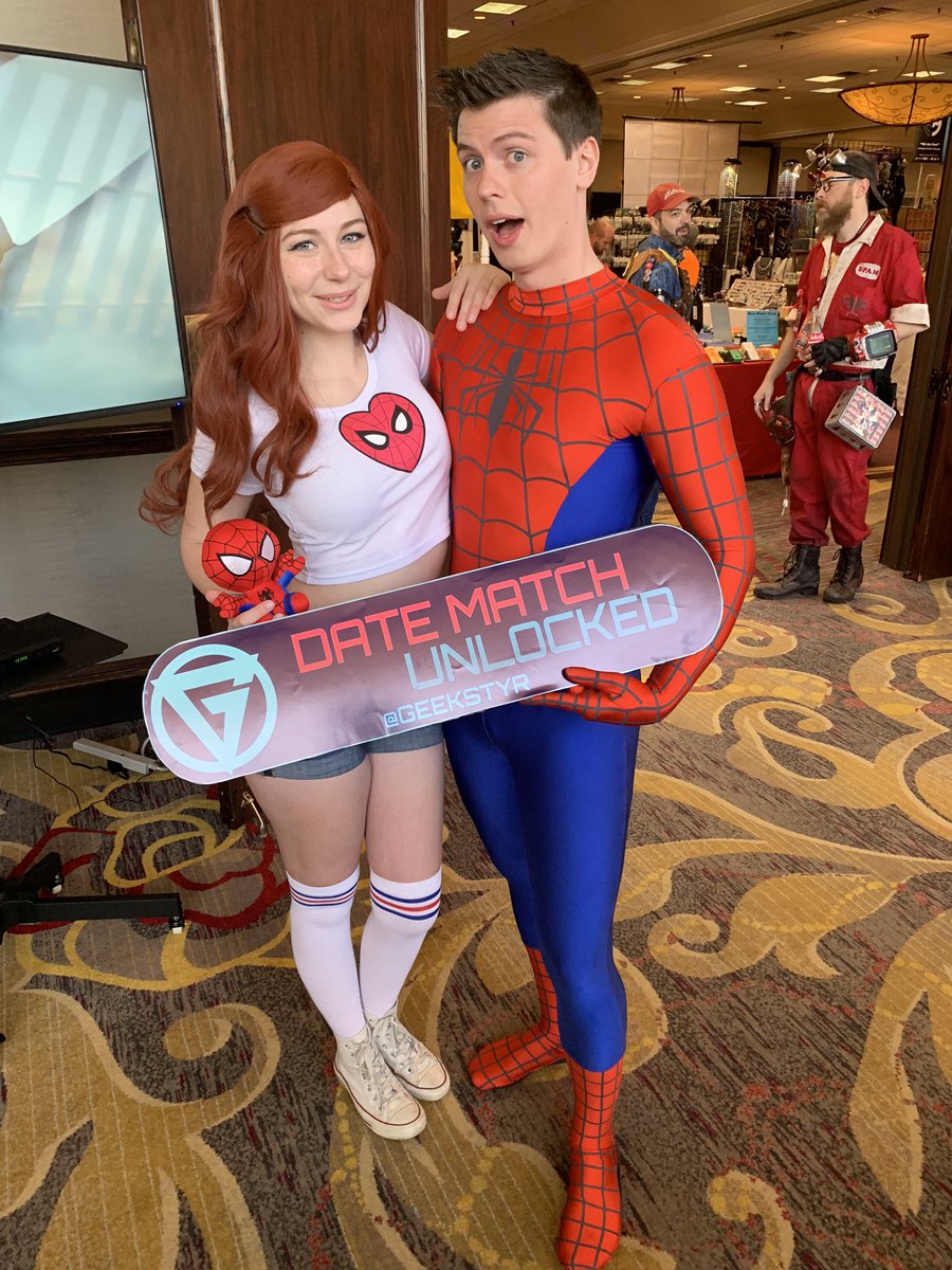 Showin the Love At @allcondfw 
#allcon #allcondfw #mj #spiderman #peterparker #relationshipgoals #geekdating #nerdating #GeekStyr #marryjane