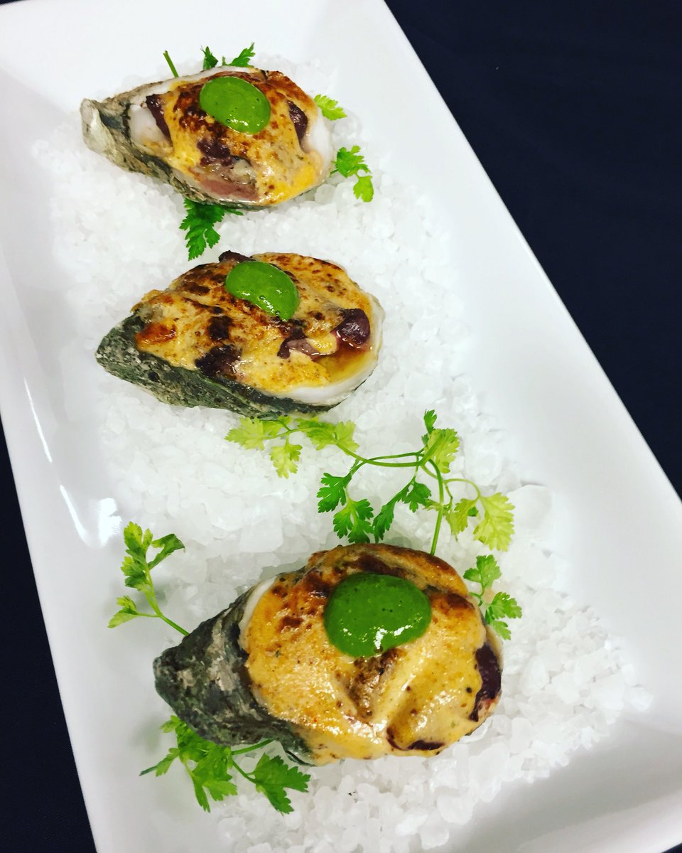 ChefSeningen's tweet photo. Righty now #chefstable @BlackwallAnnpMD Butter Poached Oyster Imperial with Kobe Beef and Lemon Parsley Sauce
(People’s Choice Award – Chef Competition at Annapolis Maritime Museum’s Oyster Roast- March 2019) https://t.co/9v9aTPJjsB