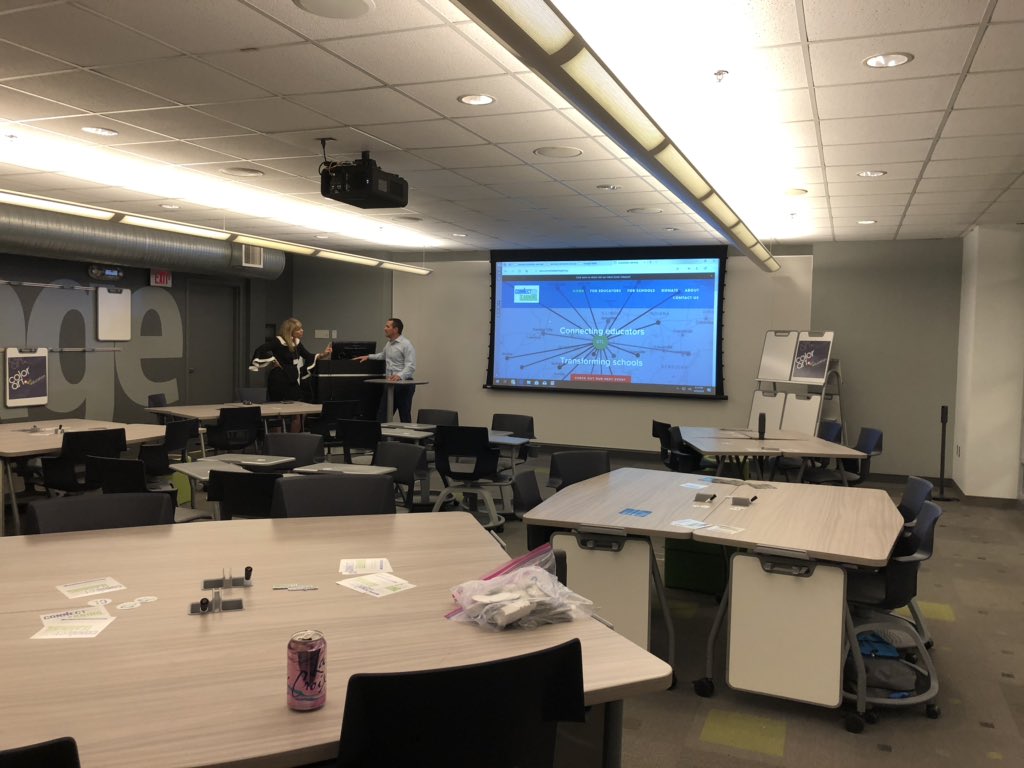 LearningSTL's tweet photo. We’re so excited to kick off our learning space event at Color Art! Join us! #learningstl #edchat #moedchat #LookAtThatSpread https://t.co/TrZsVfDtb4