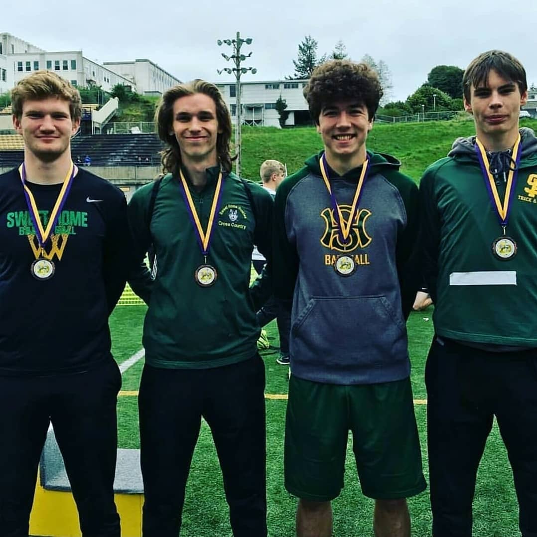 SHHSHuskyPride's tweet photo. Athletes of the Week!
The boys 4x4 relay team is 2nd in state with a time of 3.31.90
The girls 4x4 relay team are 5th in state with a time of 4.19.88
#shhshuskypride 
#shhshuskies
#shhs
#shhsathletics 
#shhsathletes 
#athletesoftheweek 
#shhsspringsports 
#shhstrack
#gohuskies https://t.co/yriySQzsBM