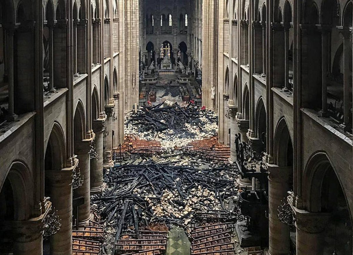 Las duras imágenes de #NotreDame tras el incendio (1)
