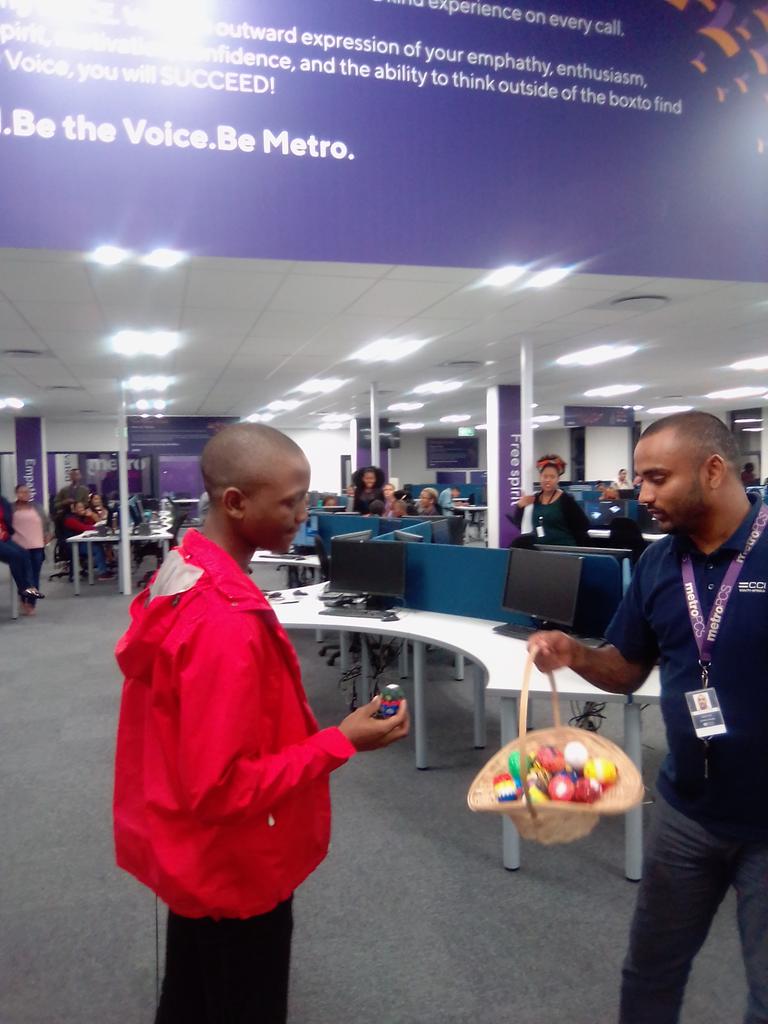 DurbanERC_MetrobyT-mobile tweet media