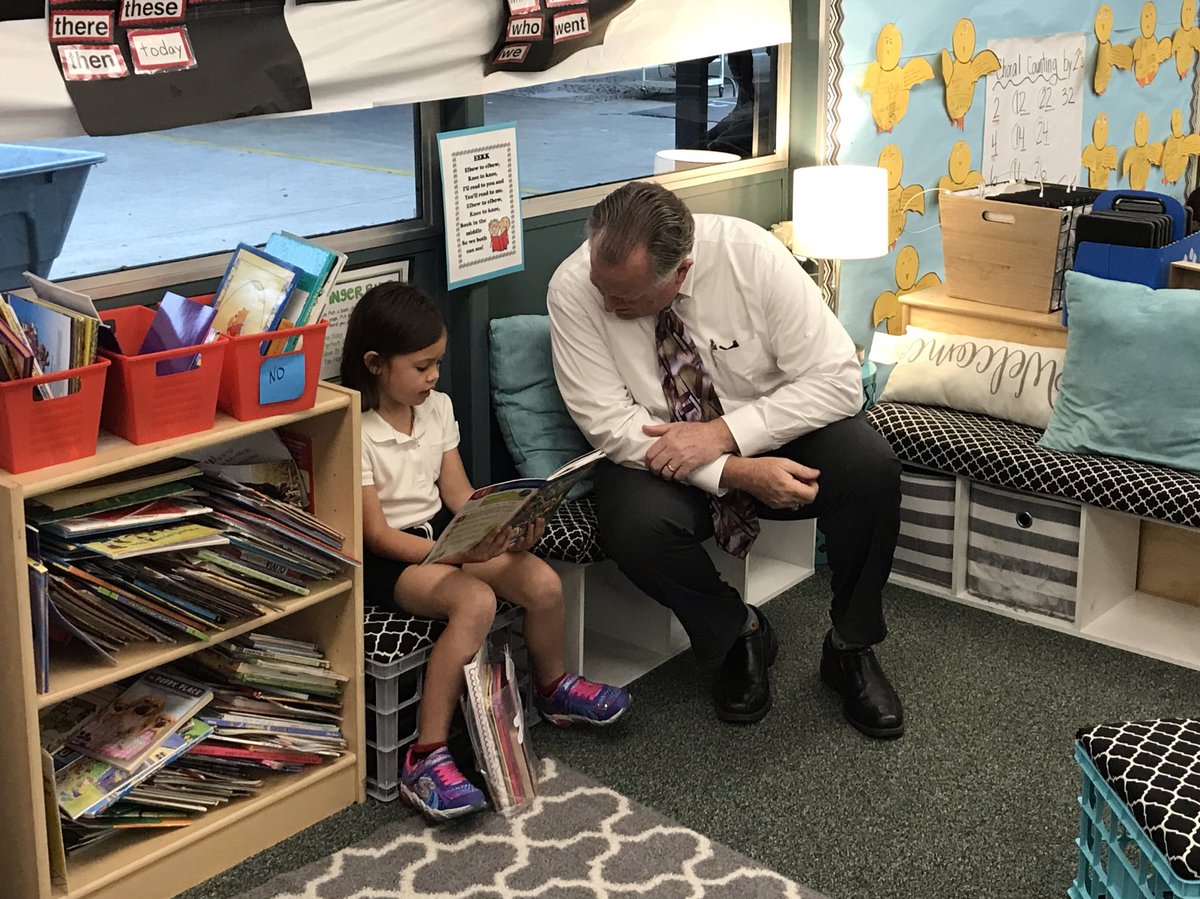 Thank you, Dr. Franklin, for visiting with our students and staff today. Your time and presence are always appreciated. #tusdTHRIVES #gfthrives