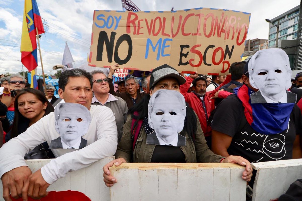 jotalloretv's tweet image. El pueblo ecuatoriano está cansado y dice BASTA. Miles de personas en las calles gritan ¡Fuera Lenín! en rechazo al desempleo, cansados de los despidos masivos, del aumento de la gasolina. Este gobierno está afectando a los sectores más vulnerables del país. #16ANiUnDerechoMenos