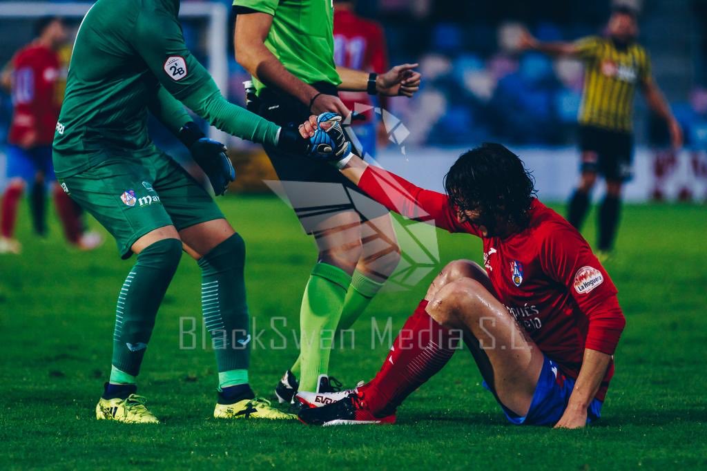 JaviPelos's tweet photo. Dicen que segundas partes nunca fueron buenas... ¿O sí? 🤟🏼⚽ Vamos a darle un giro a la historia y recuperar esta rodilla!!! #LCA #UNBROKEN2.0 https://t.co/xeJCZaqNNI
