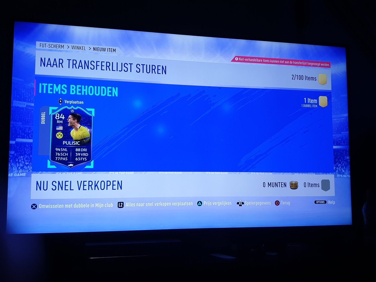 Requencio's tweet photo. @MattHDGamer did the ucl premium upgrade sbc twice, 2 times Pulisic. Have to discard the second one. https://t.co/369kjMAnoP