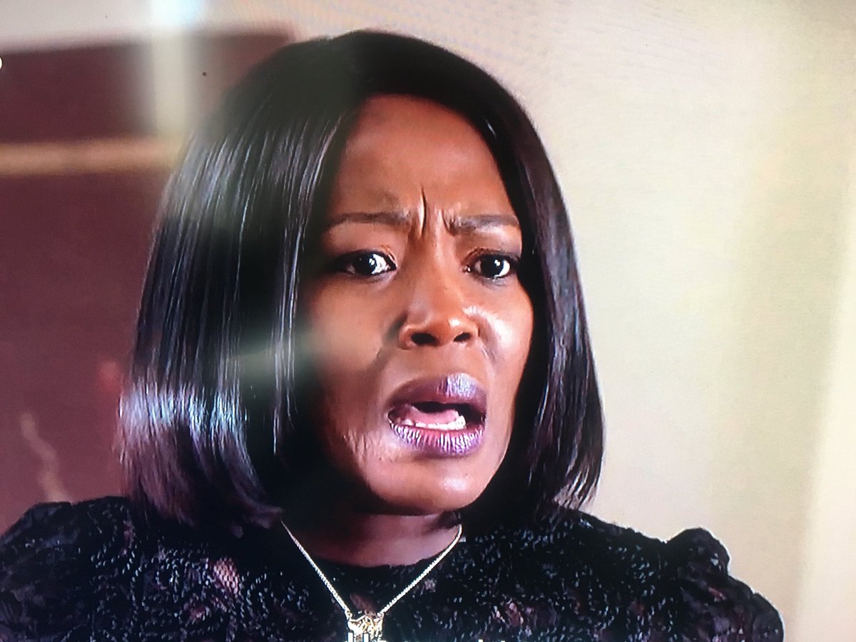 singaphaphelani's tweet photo. Can I get a cougar already and resign like a boss nje ngoShumacker #TheQueenMzansi https://t.co/djnY1R0cs1