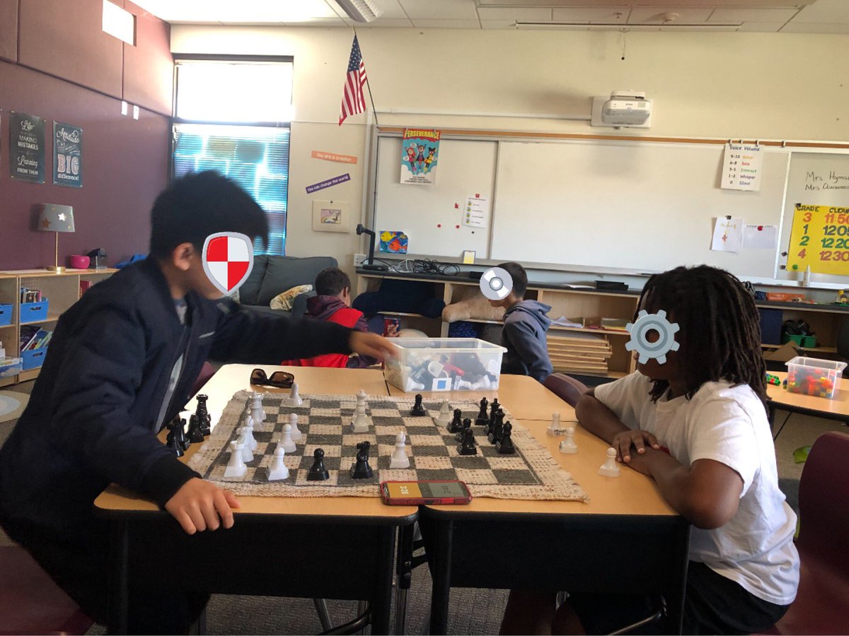 wellnesscentrr's tweet photo. The #chess play is serious in here today!  @wellnesscentrr @RB_Stars @mr_labarre @chesscom https://t.co/oUIUKUpU6L