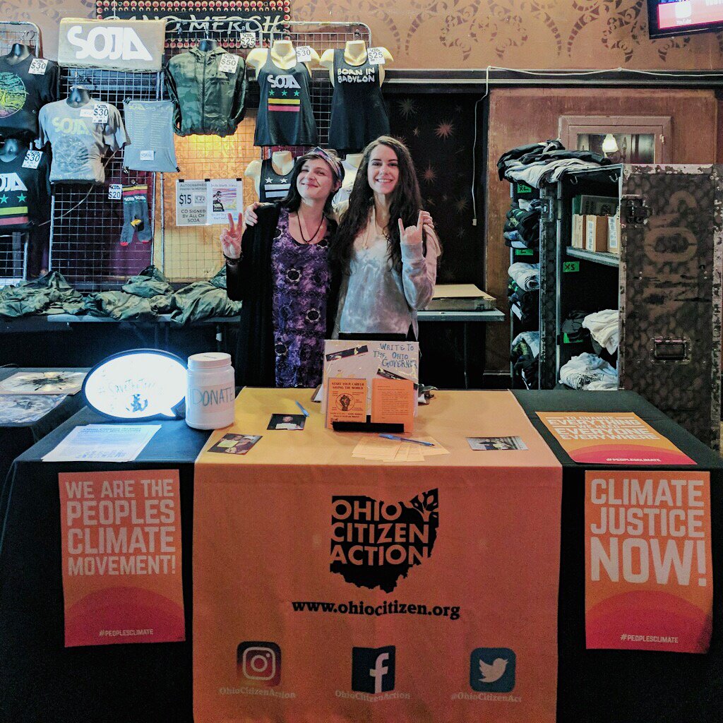 clifgreennotes's tweet photo. We love to see @SOJALive shine a light on our #GoGreenNotes nonprofit partners! @OHIOcitizenact #OhioCitizenAction #climatejustice #SOJA https://t.co/GlYGag5M8k