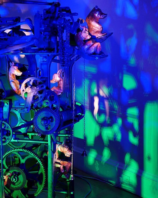 We went to Bath yesterday to see the Sharmanka Travelling Circus at @victoriaartgallerybath. If you’re a fan of weird, wonderful, enchanting and macabre, I highly recommend this exhibition of very intricate kinetic sculptures. With kids or without, I rec… bit.ly/2V3hbVV