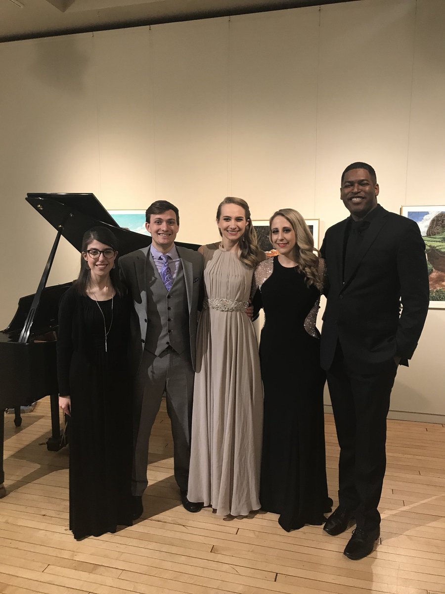 FMOpera's tweet photo. Itβs hard to believe we only have a few more days left with these amazing @GateCityBank Young Artists! Itβs been a pleasure to have them here. Talented singers & beautiful souls. We know they are off to do great things! #gcbyap19 #futureoperastar #notsayinggoodbyejustgoodluck https://t.co/9AVKrQqsV7