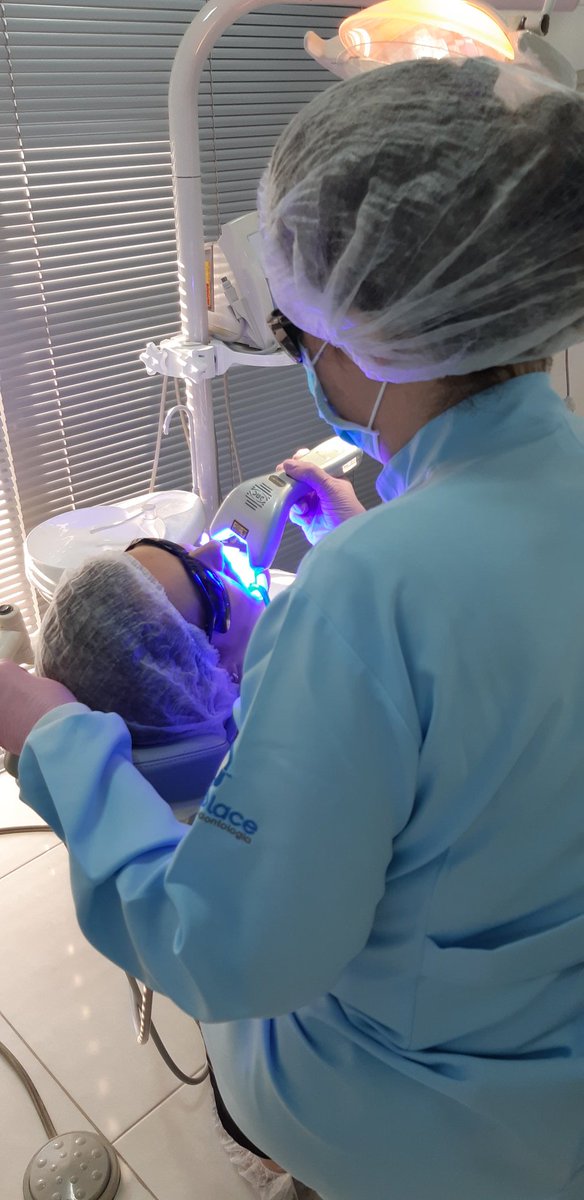 OralPlace's tweet photo. Matéria sobre clareamento dental em consultório....Leia na íntegra.... https://t.co/Ia9OcJMYpx

 #pacienteemprimeirolugar #oralplaceodontolodia #clareamentodental https://t.co/gOV8AHMdU7