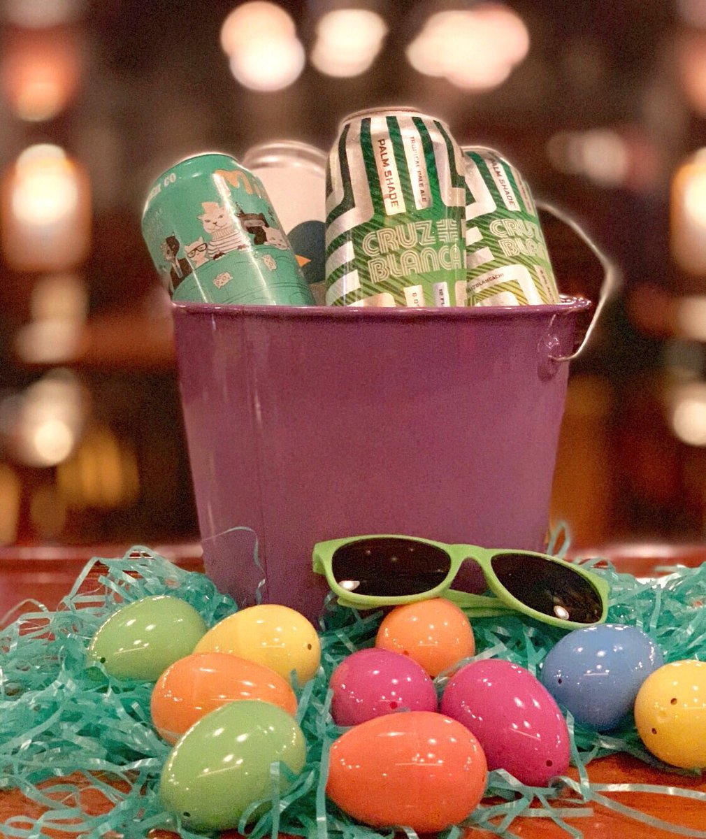 We’re celebrating spring with our Easter Basket of Beers! For $35 enjoy our craft beer baskets filled with six seasonal beers from <a href="/CruzBlancaChi/">Cruz Blanca</a>, <a href="/whinerbeer/">WhinerBeer</a> and more. Available daily now through May. Cheers to Spring!🍻💐🐣