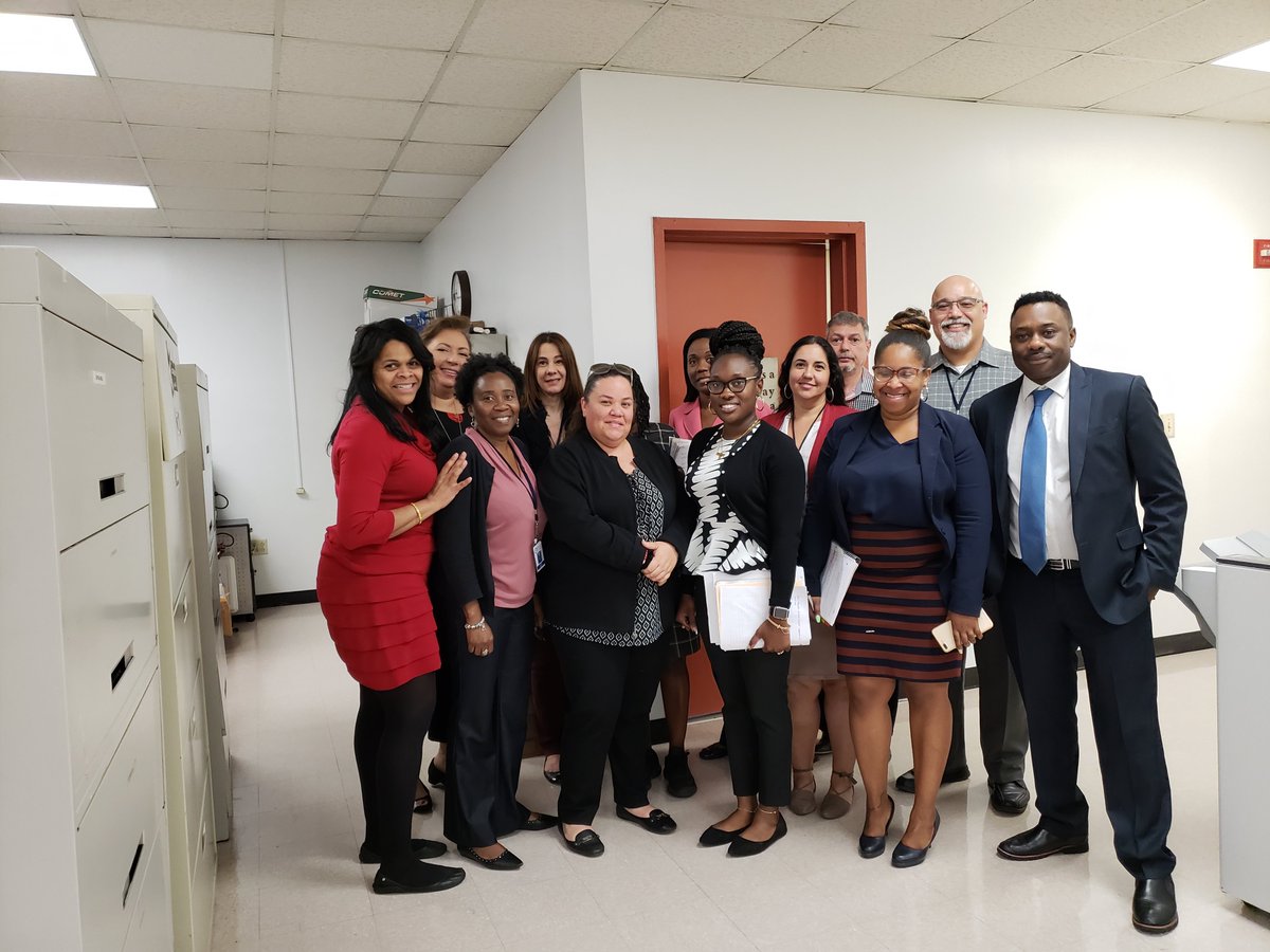 M-DCPS staff here to serve and looking for all ready, willing and available vendors. #MDCPSBIZopps #MDCPSopen4business #therealMDCPSPMS <a href="/daisygonzalezd/">Daisy Gonzalez-Diego</a> <a href="/beaconcouncil/">Miami-Dade Beacon Council</a> @Charito305_ @thelegacymag