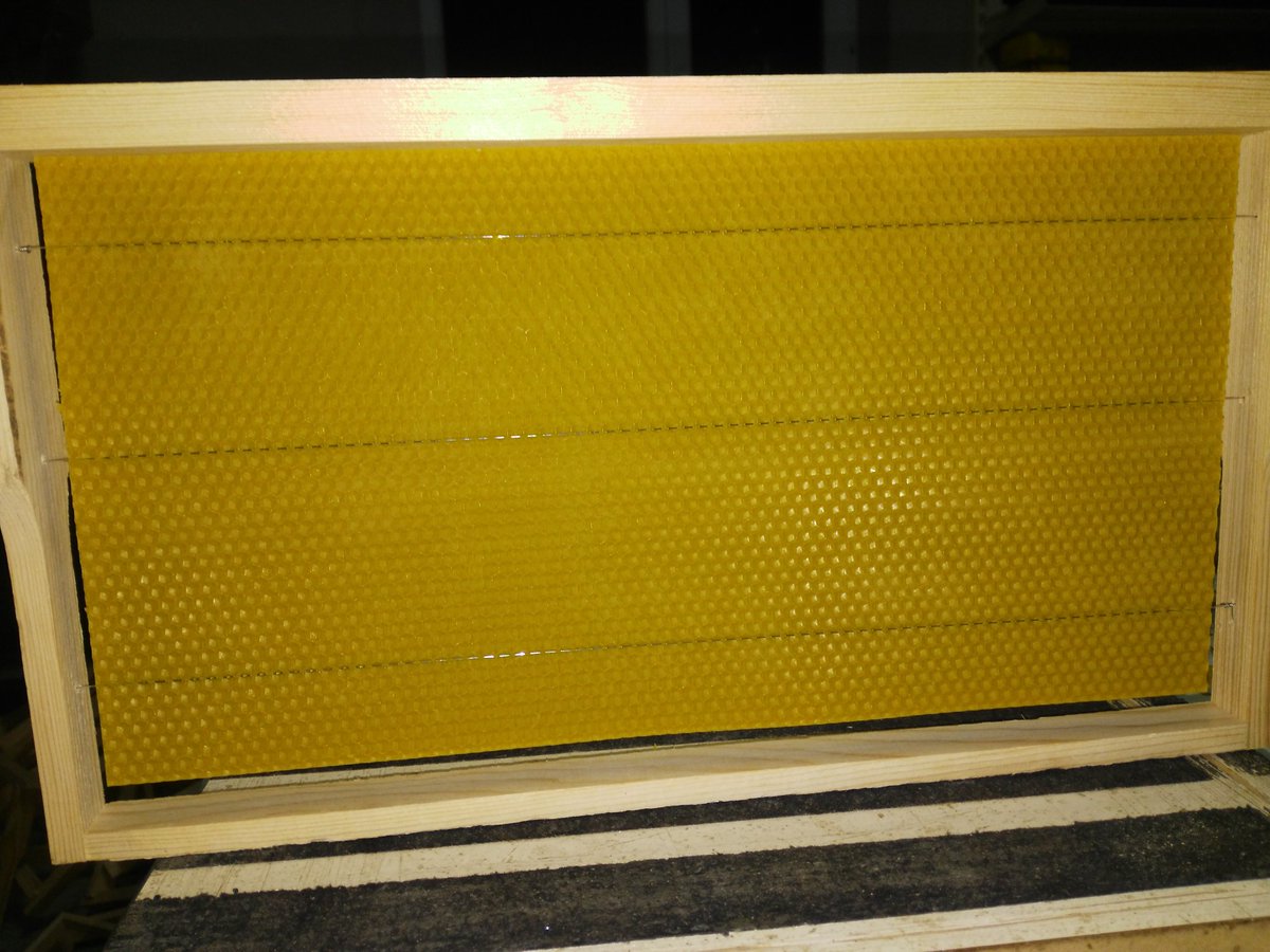 Sezona başladık Allah Utandırmasın
#AlemSevdiArıcılık
#Arı Ve Arı'ya Dair Herşey