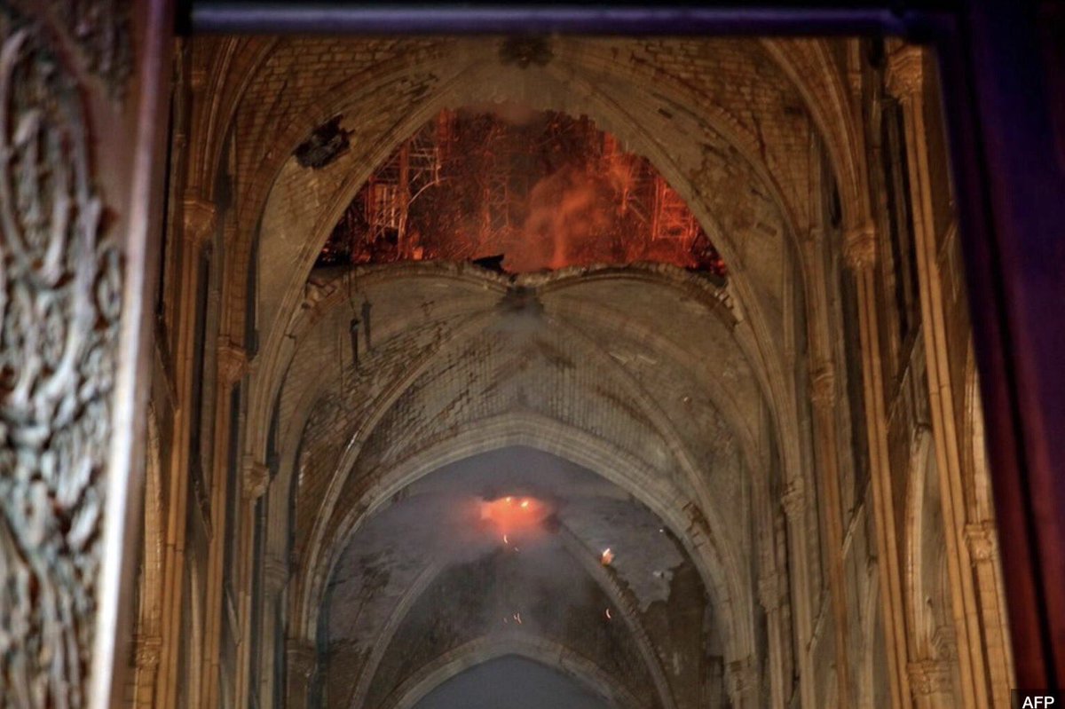 TimothyByatt's tweet photo. @JonathanFoyle More recent photo taken in daylight seem to unfortunately indicate that the vault immediately above the crossing (situated beneath the spire) may have subsequently collapsed in the period between the two photographs being taken. https://t.co/jPDJuBAqxU