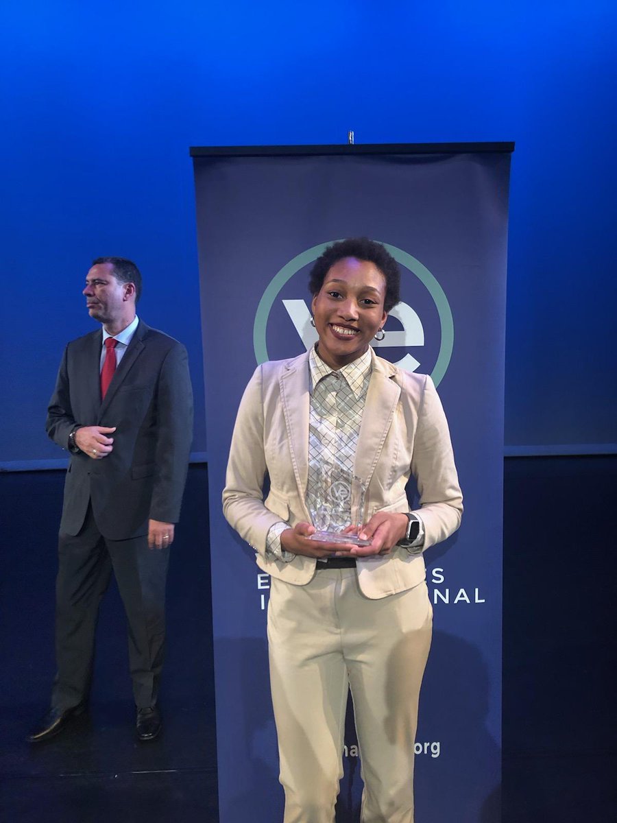 ChieftainVei's tweet photo. BEast VE making a statement on a stage! Congrats to Quiana Logans and her international team for winning the Global Business Challenge in NY! https://t.co/deFerrPun2