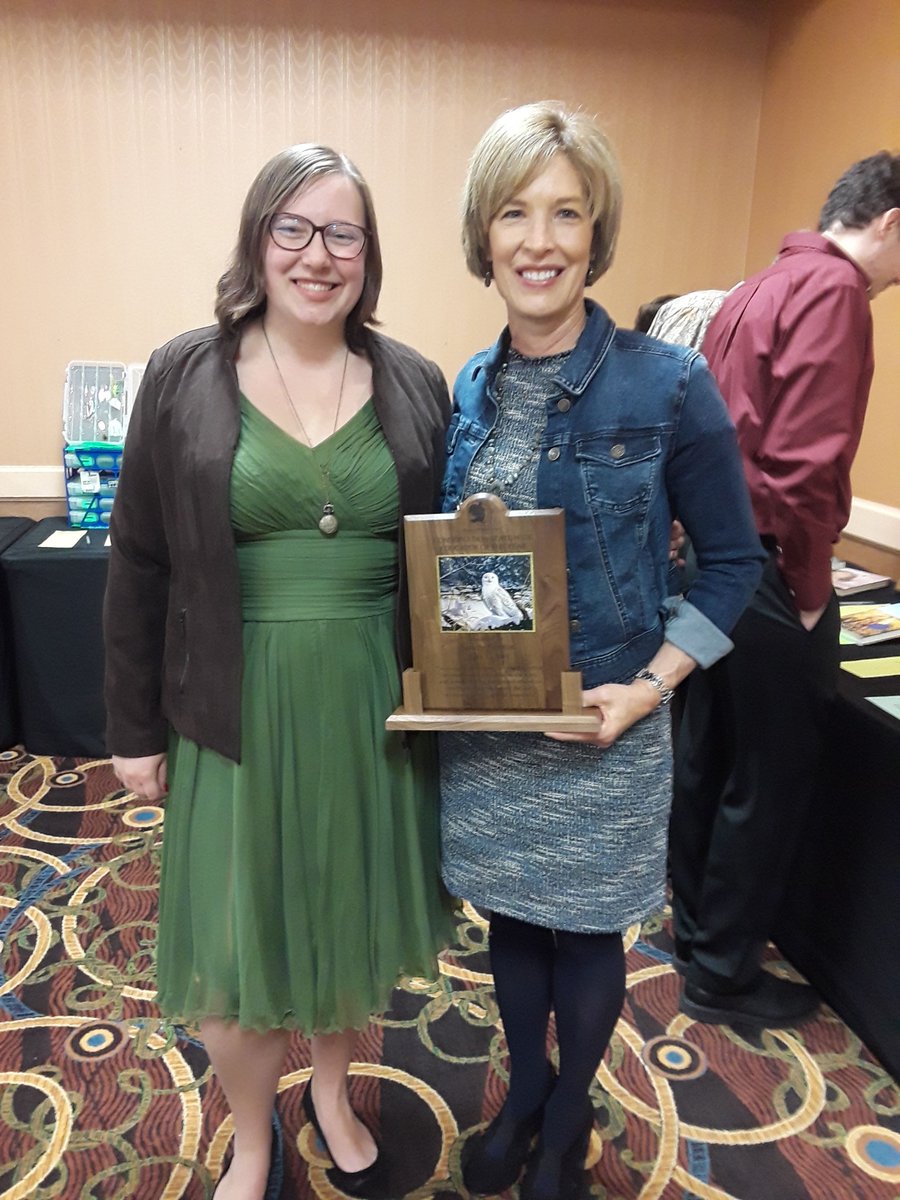 fieldedventures's tweet photo. Our @FieldCorps Coach Sandy Benton received the Statewide Conservation Educator of the Year from the WI Wildlife Federation this weekend. Sandy was recognized for the over thirty years she has spent engaging students in authentic, #PBL learning experiences. Congratulations Sandy! https://t.co/WhAwxwJjmv