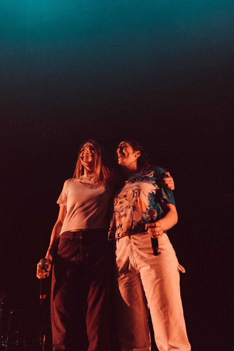 Heartstreets_'s tweet photo. CONTEST ALERT TORONTO 🍾We will be performing this Thursday night at @onestowatch and are giving away pairs of tickets 🕺🏻 Just post your favorite snippet of our music video for “Good Thing” (link in bio), tag us and tag a friend you’d wanna bring! https://t.co/1rbqTO7fon
