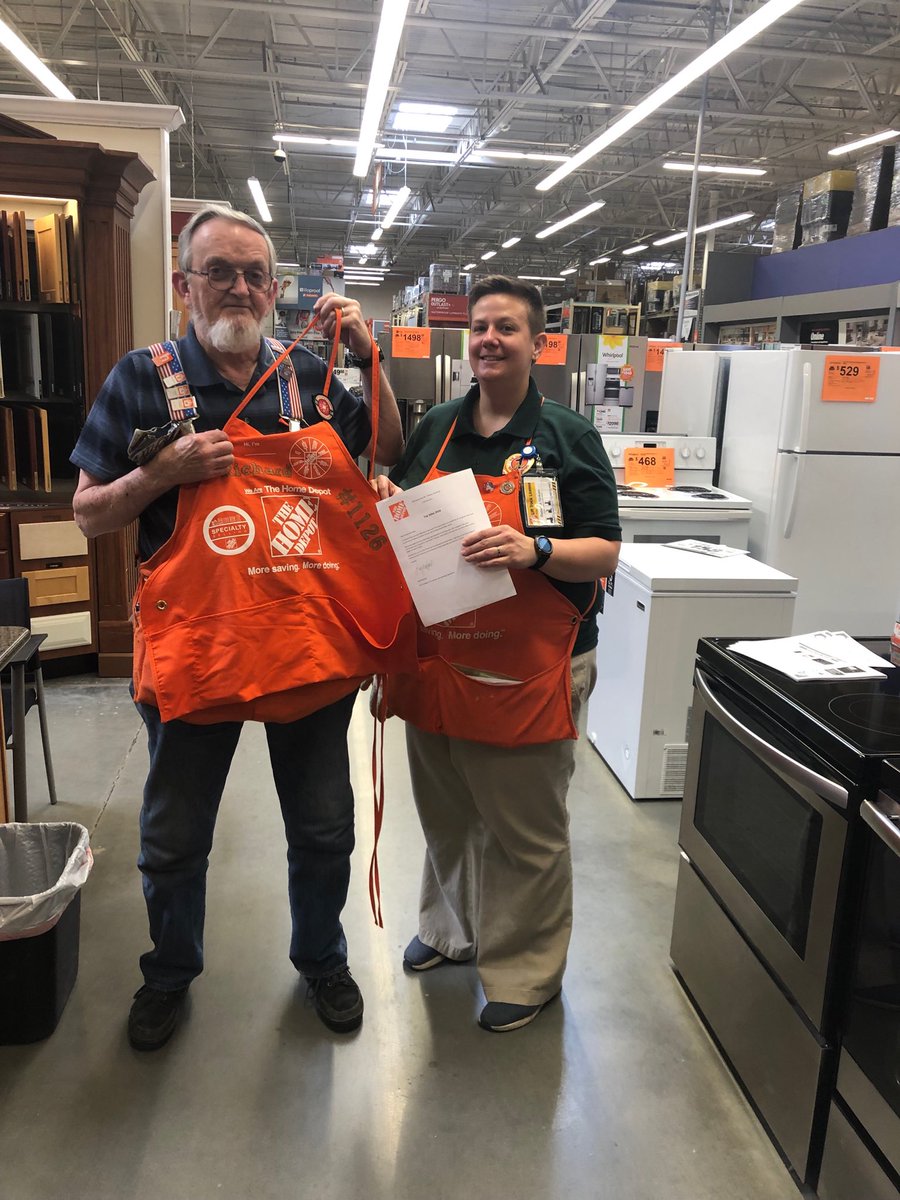 Tom Considine tweet media