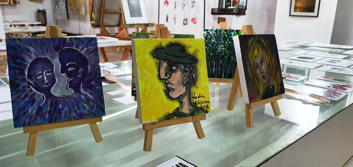idpaysandu's tweet photo. #IDPahora Lo mejor de los artistas locales y regionales también está en el predio ferial de la #54SemanadelaCerveza. Los esperamos en el Mercadito de Arte, en el Espacio Museo de la Tradición. #54SC #disfrutáPAYSANDÚ https://t.co/MJPbgvc0dT