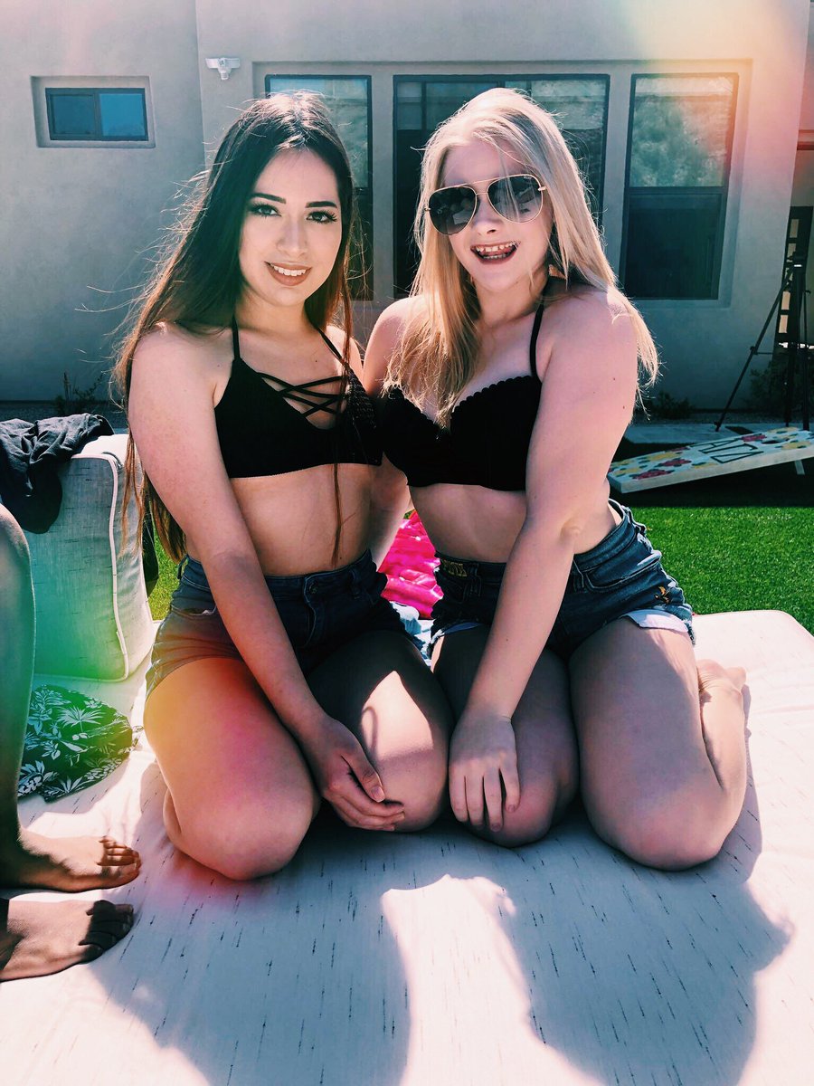 asu__alphagam's tweet photo. Feelin peachy 🍑⠀⠀⠀⠀⠀⠀⠀⠀⠀
.
.
.
.
.
#AlphaGammaDelta #GoGam #AlphaGam #Happy #Fun #Now #Today #Tonight #Live #Life #Love #Laugh #Girl #Girls #Sorority #SororityGirls #SororityRecruitment #ASU #ArizonaState #AGD #AZ #Spring #Pink #Peach https://t.co/S0FITSRC0e