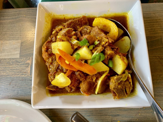 SpiceIslandGrl's tweet photo. If you're not sure what to order, 21 Yelpers agree our goat curry is the best. https://t.co/sueps9m1aL https://t.co/0Ig0mwmMzp