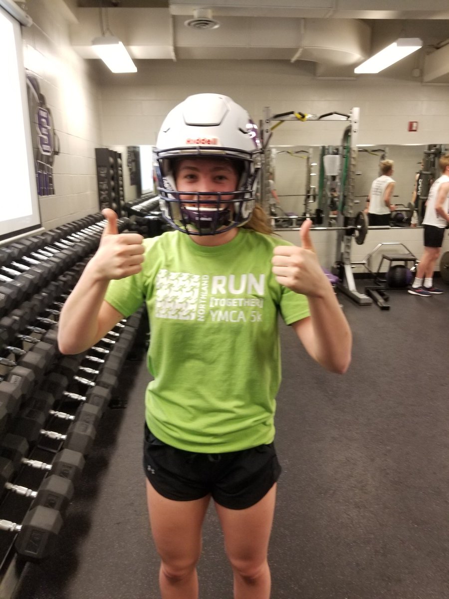 PHSPowerLift's tweet photo. Watch @PHS_GBasketball we got a new FB recruit! Brooklyn Jones! #breakingbones https://t.co/sAoFEyEtb3