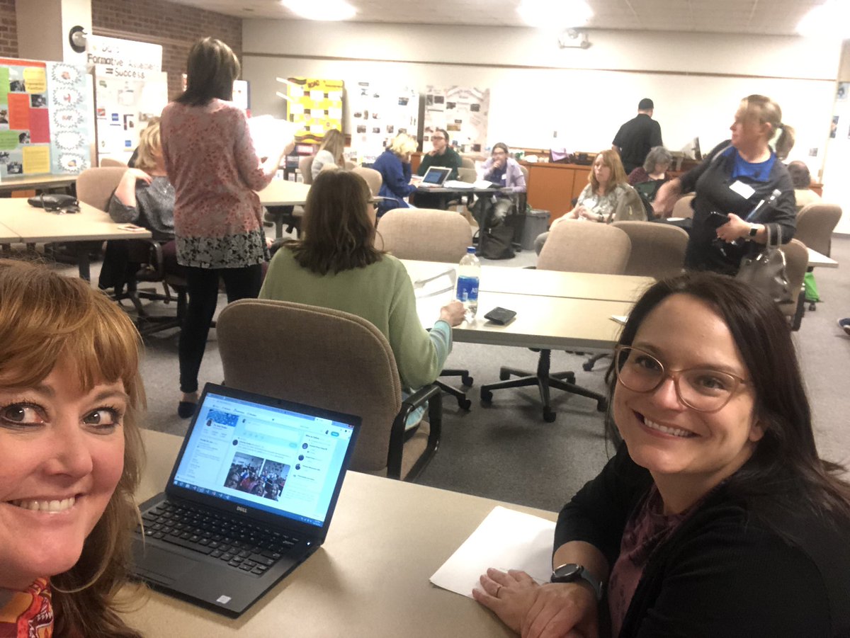 drjennparker's tweet photo. #M2020chat getting started on design night! @CoachLizLietz @jharding @drjennparker https://t.co/Fu7G8KkvkA
