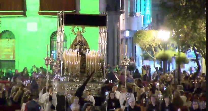 Marchas malagueñas en Carrera Oficial para María Santísima de Los Dolores. "Jesús Cautivo" de Miguel Perez. #Pozoblanco <a href="/bandapedroche/">Banda de Música “Santa Cecilia” de Pedroche</a> <a href="/ccyhhpozoblanco/">CCyHH de Pozoblanco</a> <a href="/CruzDeGuiaPozo/">Cruz de Guía</a> <a href="/PozoblancoTV/">Canal 54 Pozoblanco</a> @PRPozoblanco <a href="/ElQuincenal/">El Quincenal de Los Pedroches</a>