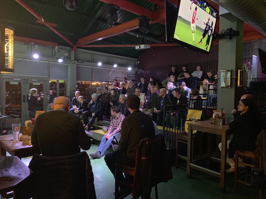 RDGGeekNight's tweet photo. @sophieworldwide from #readinghydro kicks off the second talk - ‘Reading Hydro: the old and the news’ https://t.co/jXSjlVRIl3