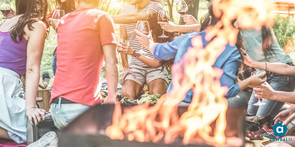 AustralisUK's tweet photo. Looking forward to a great #AussieBBQ? Don't forget to bring your own drinks and some sausages (aka 'snags').

There a very few rules of etiquette to take into account in Australia, but here are the top 5 to remember via @lonelyplanet: https://t.co/rCFPHPfgnp https://t.co/K3CbY7alqQ