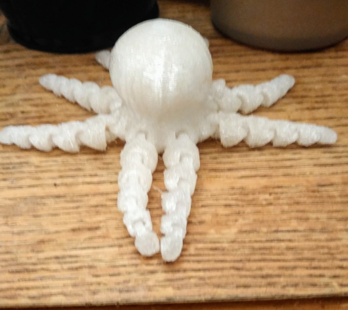 itechnewszone's tweet image. @yesIMADE3D @Polymaker_3D @thingiverse printed a cute movable octopus on my JellyBOX 2. It was printed in #polysmooth