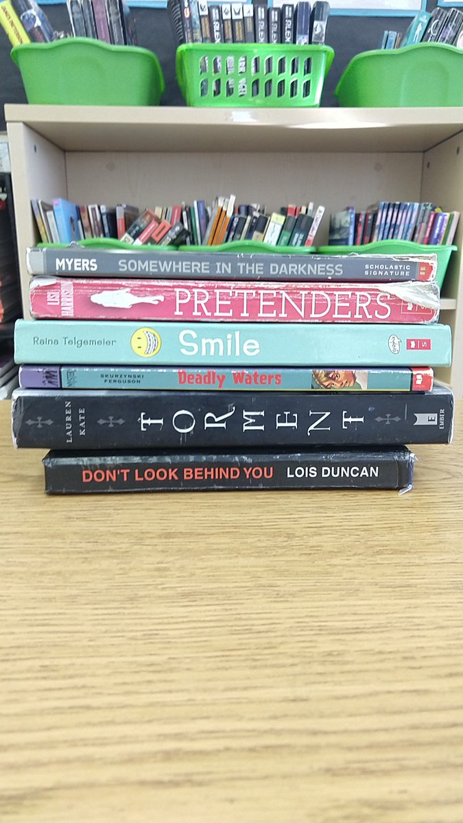 ShenandoahMS's tweet photo. April is Poetry Month and SMS students will be challenged to create Book Spine Poetry. Using only the titles of books students will create their own original poems. Are you up for the challenge? #springintopoetry #SMSELA @MDCPS @MDCPSCentral @MiamiSup @MDCPSREADING https://t.co/h8tbqwwgPv