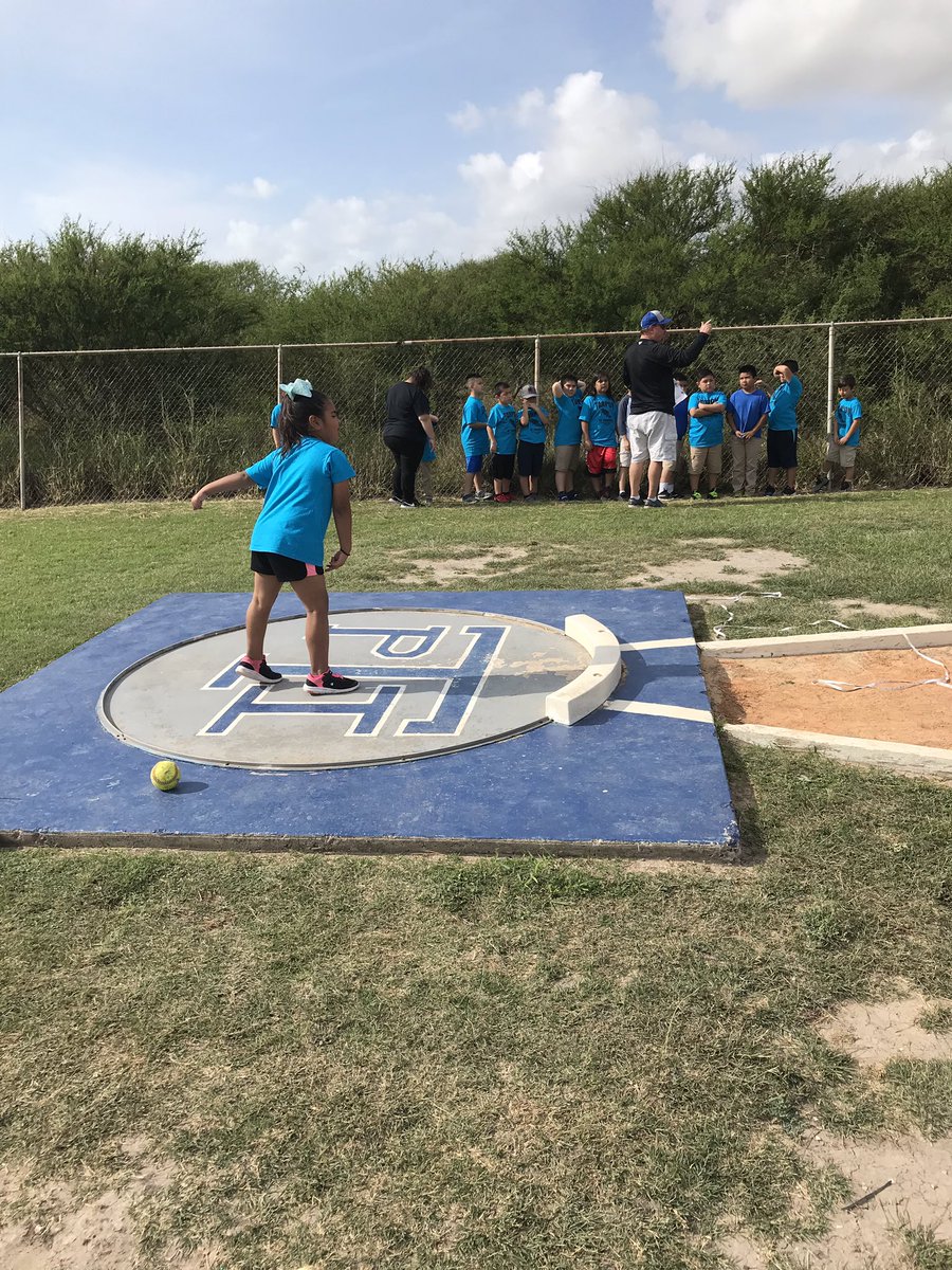 acarrilloderry's tweet photo. Bean bag throw@derrycares https://t.co/n4zuHdiwJ8