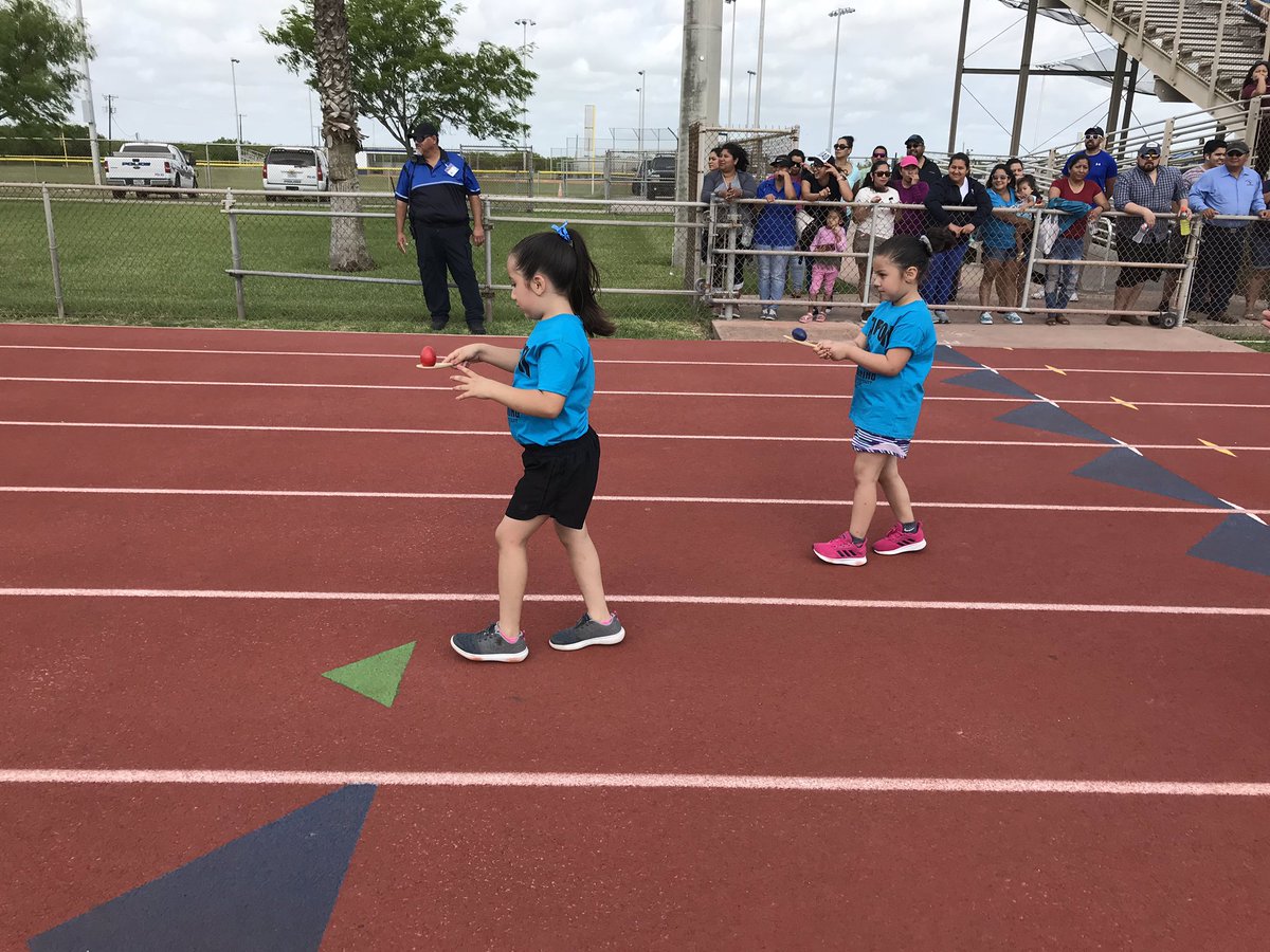 acarrilloderry's tweet photo. Egg and spoon race@derrycares https://t.co/MExUrFsnD7