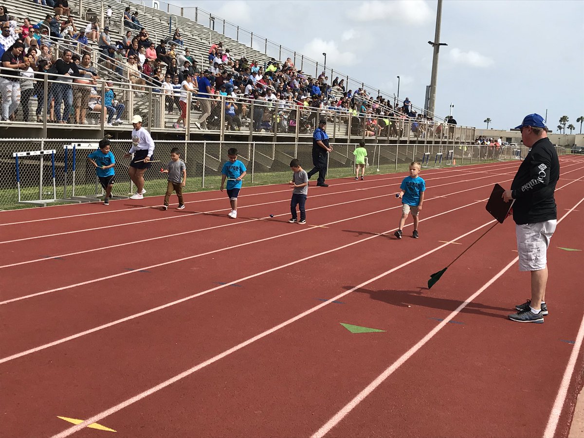 acarrilloderry's tweet photo. Egg and spoon race@derrycares https://t.co/MExUrFsnD7