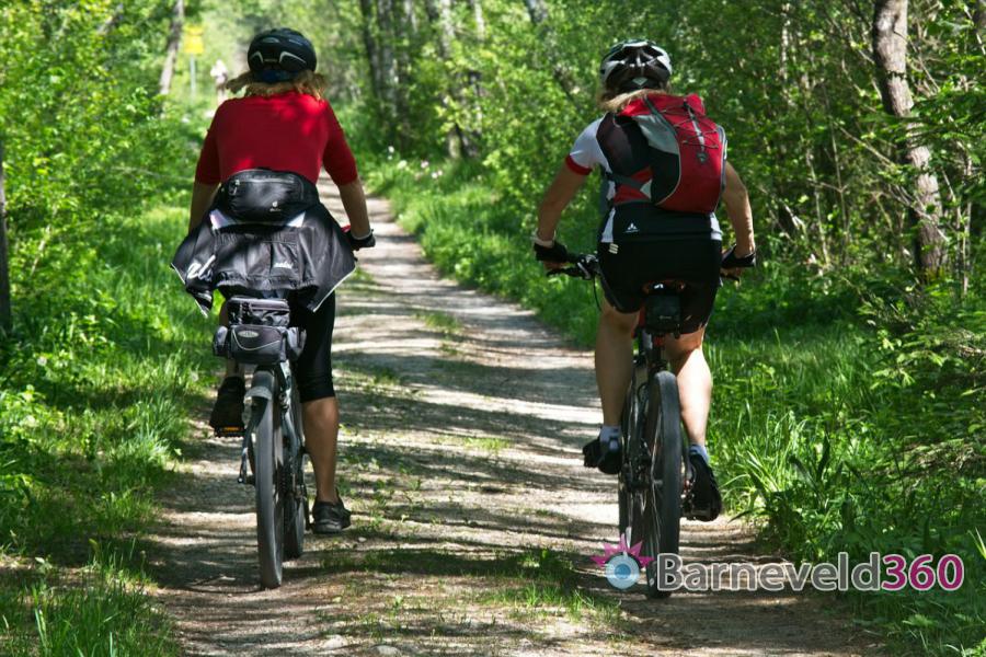 Koninklijke fietstocht en een vorstelijk ontbijt rondom.in/beeld/5ha Barneveld360